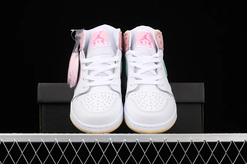 All categories Air Jordan Jordan series basketball shoes Air Jordan 1 Mid P version Air Jordan 1 Mid GS AJ1 Joe 1 Ice Cream Zhongbang basketball shoes DD1666-100